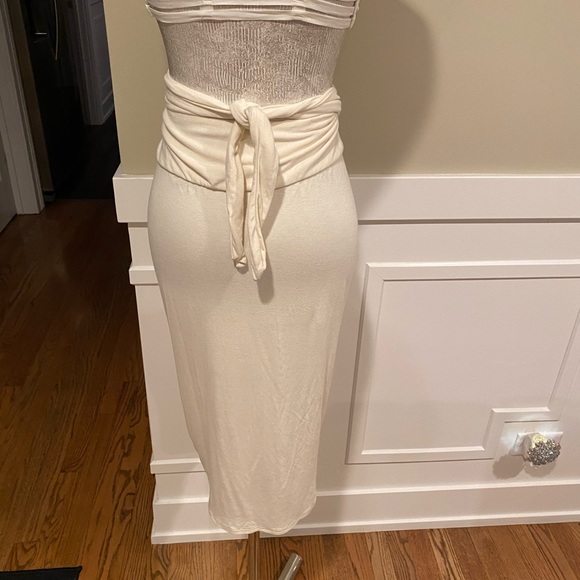 DKNY Halter top Swimsuit Cover-up (NWOT) - Picture 4 of 8